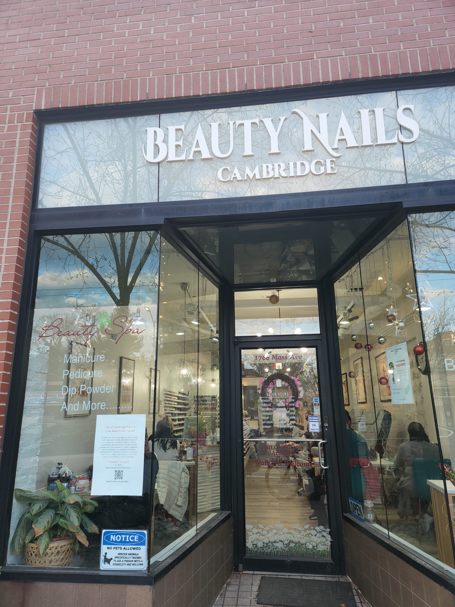 Beauty Nails